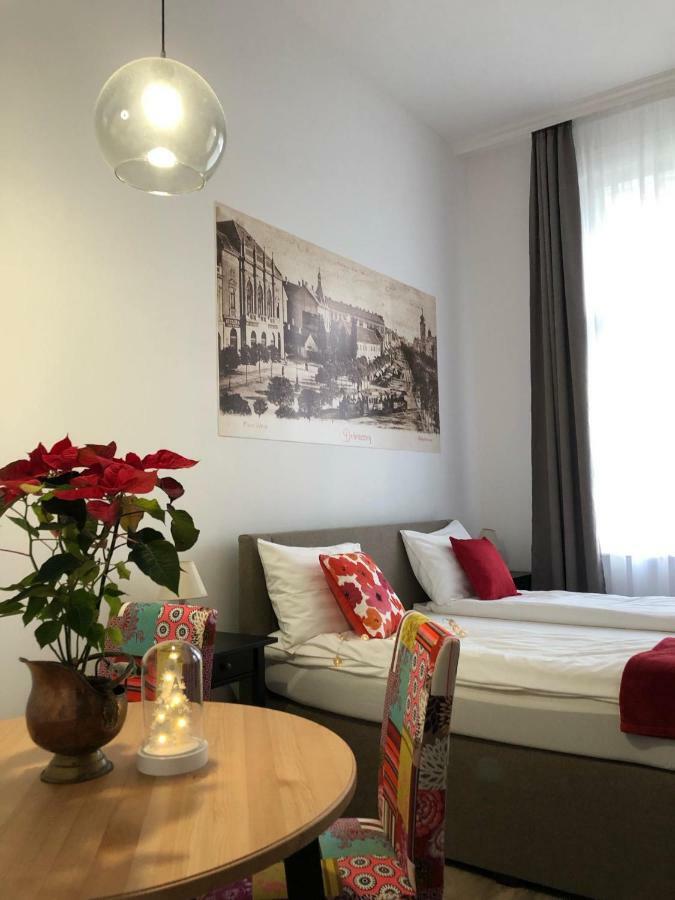 דברצן M37 Apartman מראה חיצוני תמונה